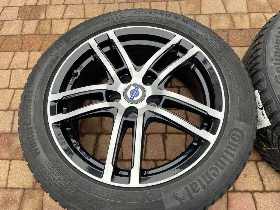 3645. Alufelgi 17" 5x108 Ford Smax Focus Volvo 7J ET40.5 czarne proste