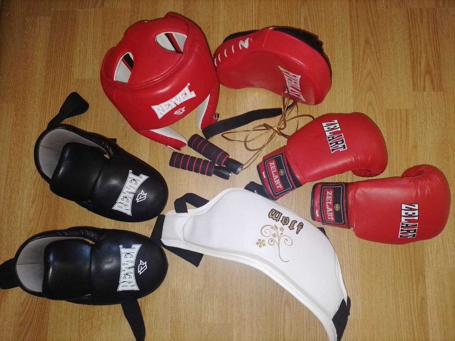 Спорядження для таеквондо / єдиноборств