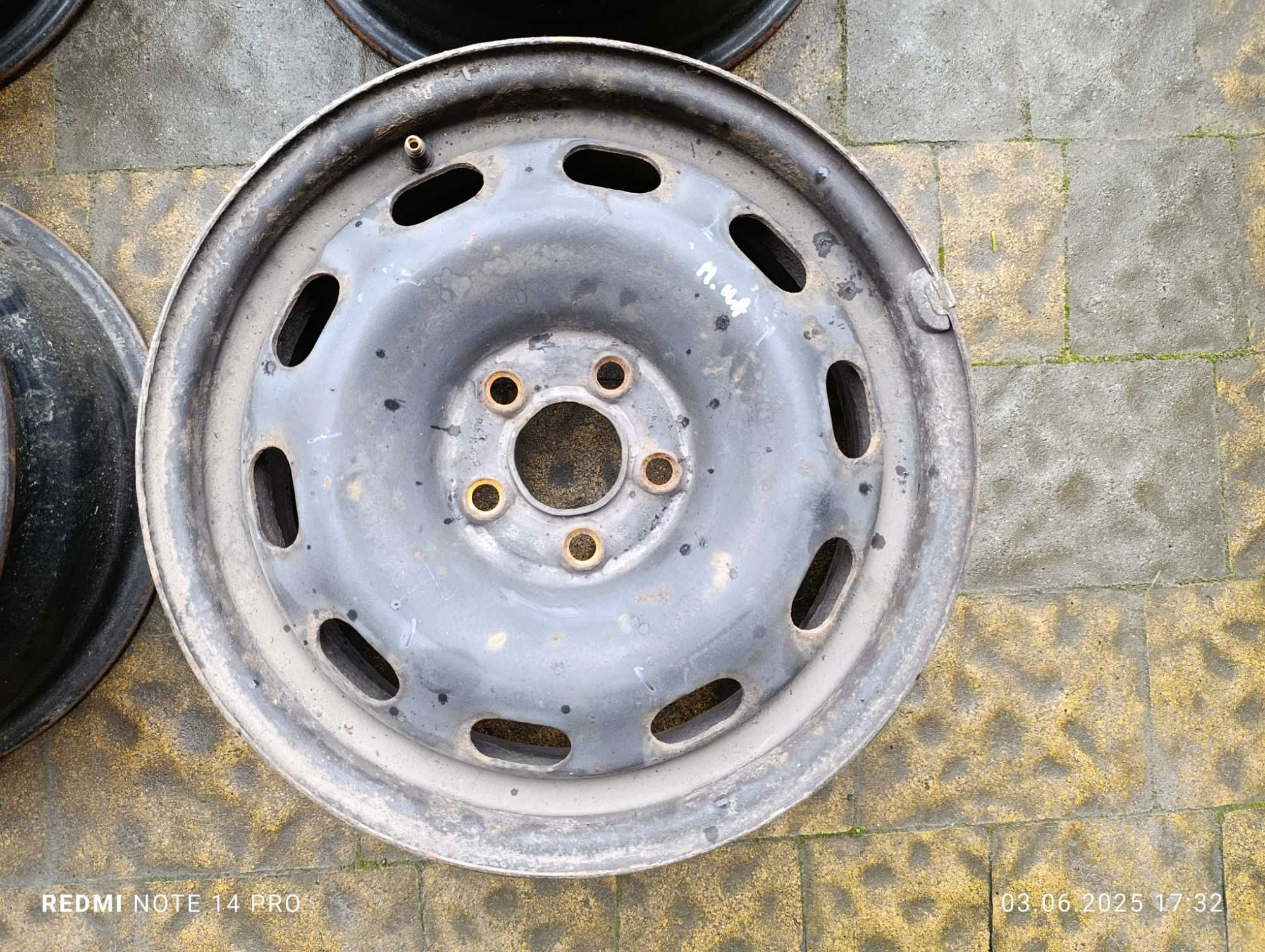 Диски R15 5*100 ET38 6jx15H2 VW Golf 4 Bora Octavia Tour 1J0601027Q