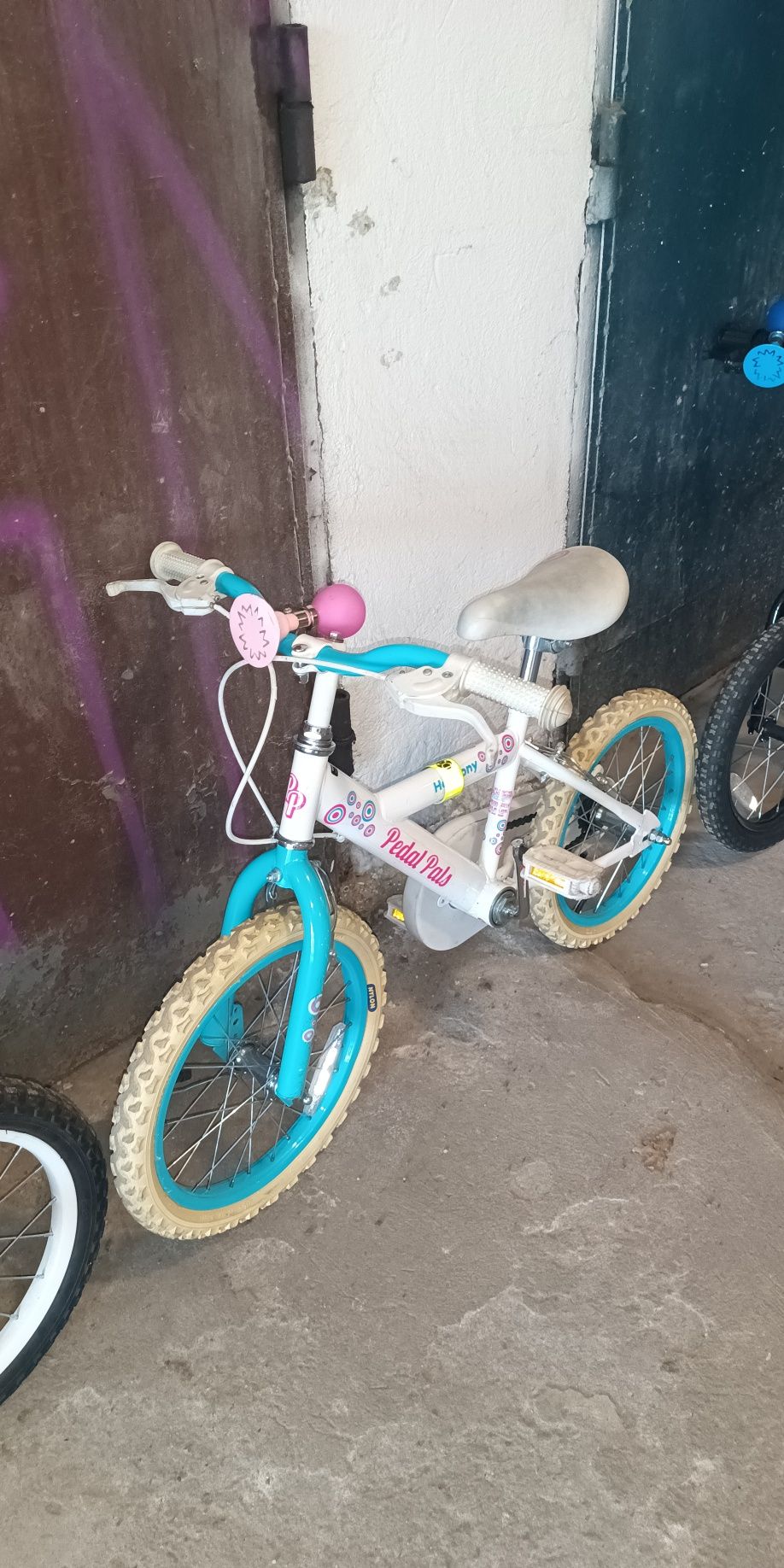 Rower , rowery 16 dla dziewczynki, kask gratis
