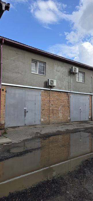 Здоється в оренду приміщення комерційного призначення в гаражному  коп
