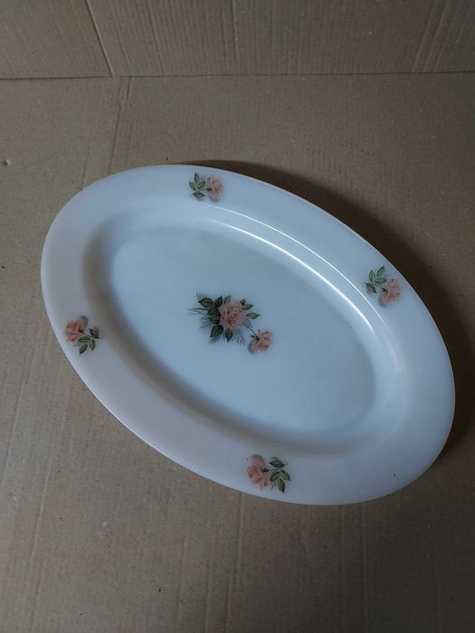 Travessa Arcopal com Rosas – Vidro Temperado Resistente