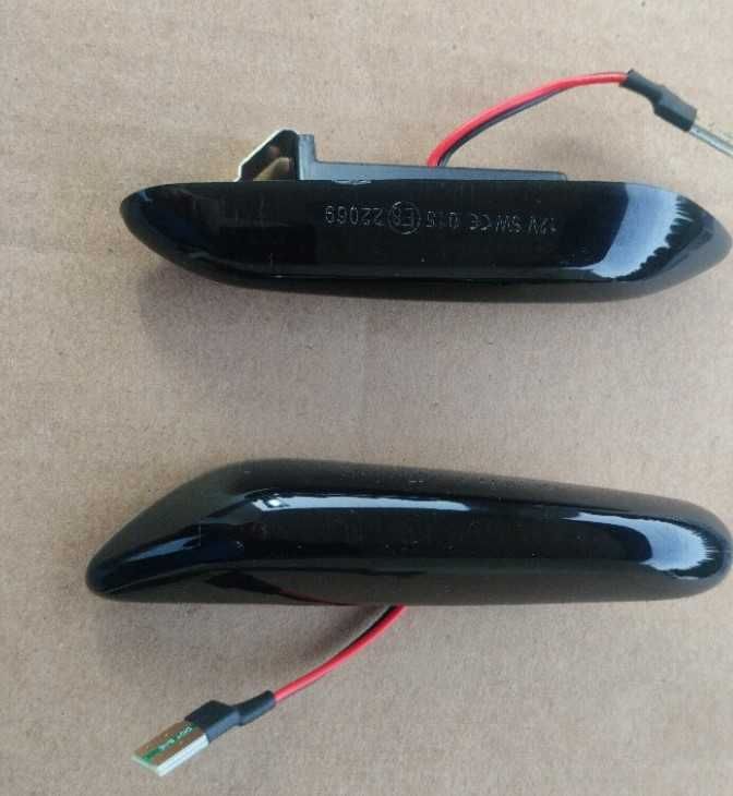 Kierunkowskazy led pływające dynamiczne do BMW E46 E60 E90 E81 E87 E91