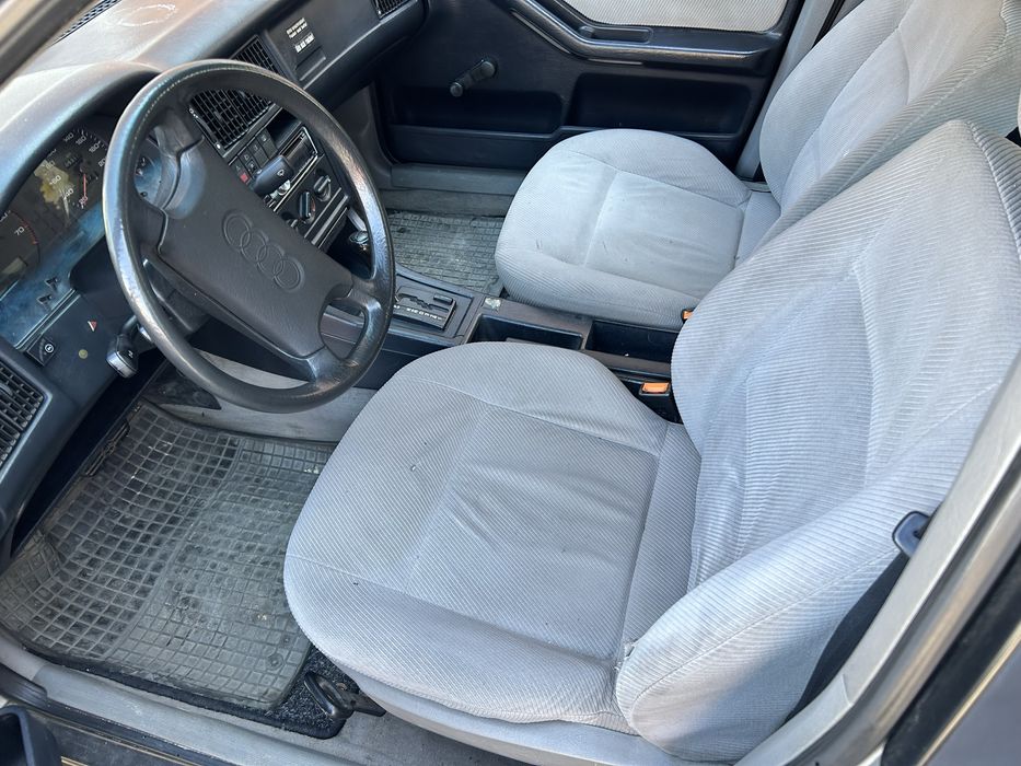 Audi 80 AUTOMAT 2.0 benzyna 115 koni Szyberdach Nowe opony ZADBANY