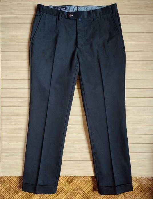 чёрные брюки от gant regular fit португалия - 34W/наш 50р