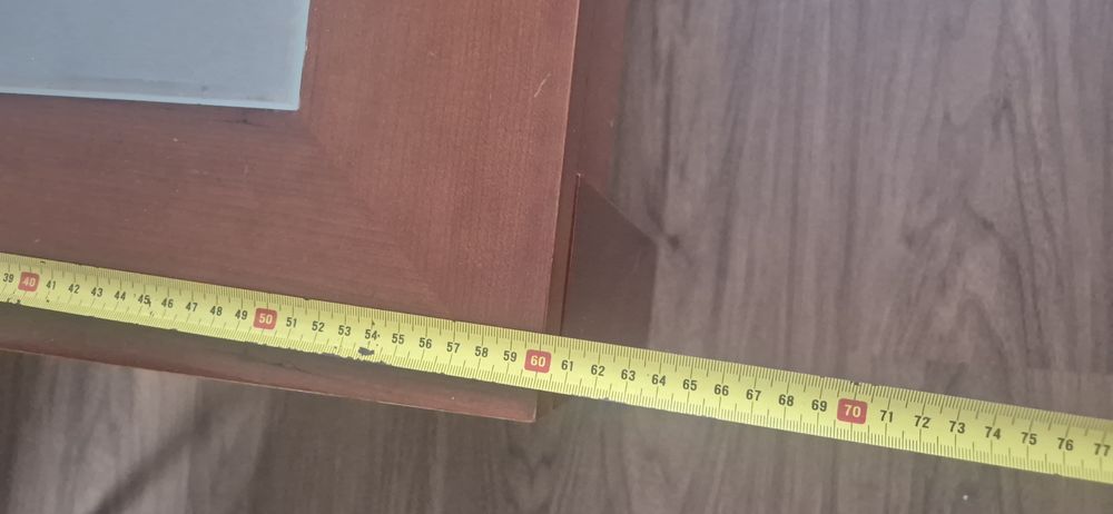 Mesa de centro com vidro