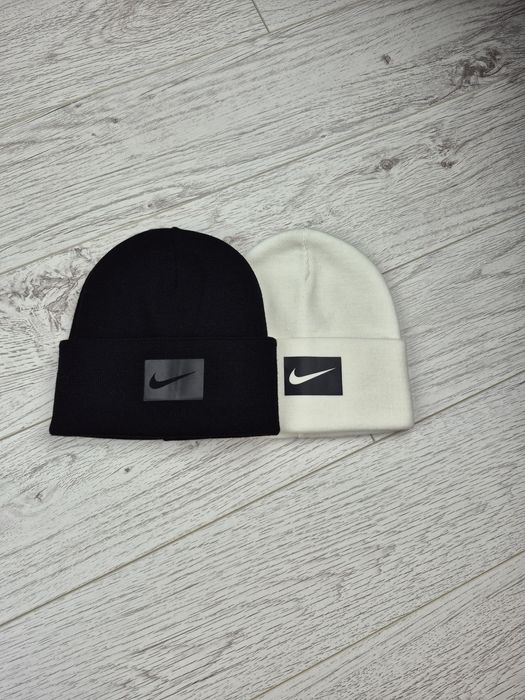 Продам Шапку Найк