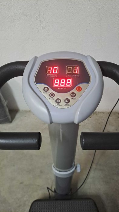 Plataforma Vibratória em óptimo estado