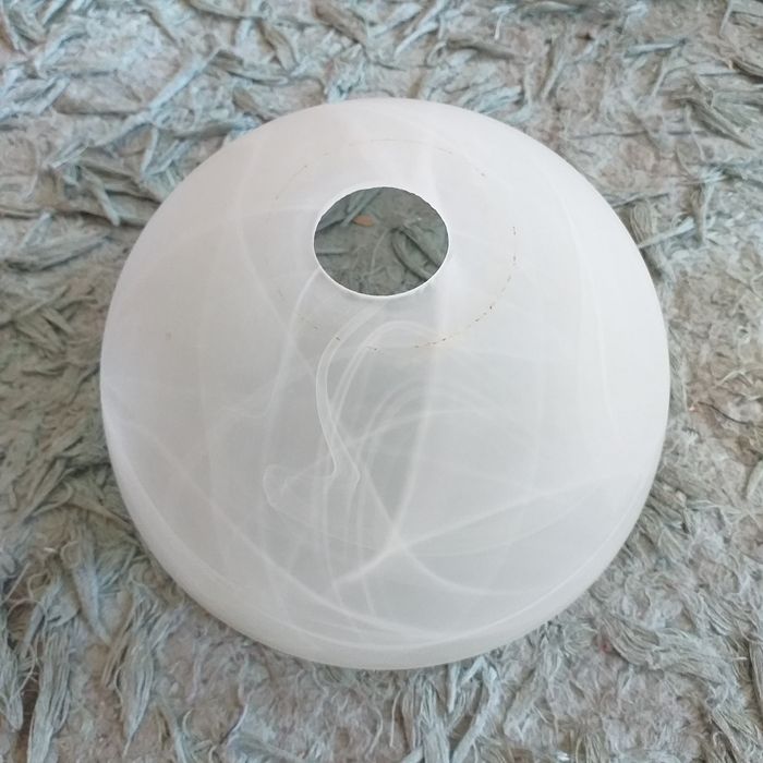 Misy klosz z lampy