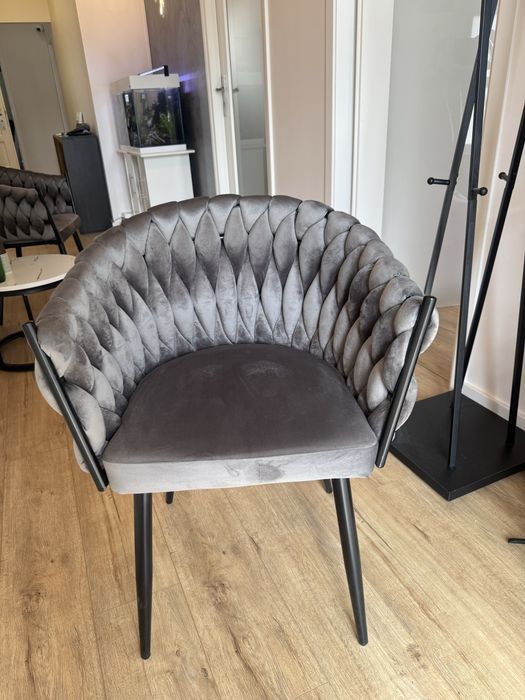 Krzesło szare velvet plecione oparcie loft do stołu toaletki