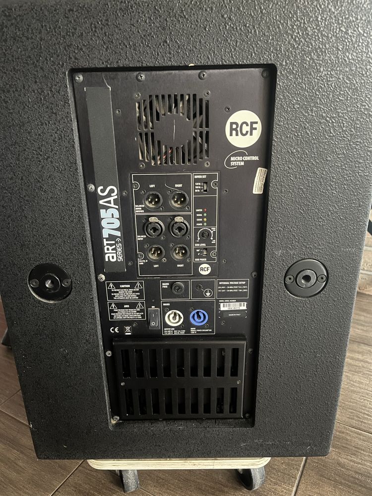 Zestaw aktywny RCF ART 310 A i 705 AS + statywy
