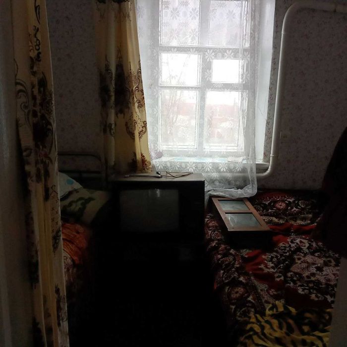 Продам дом с участком г. Ромны