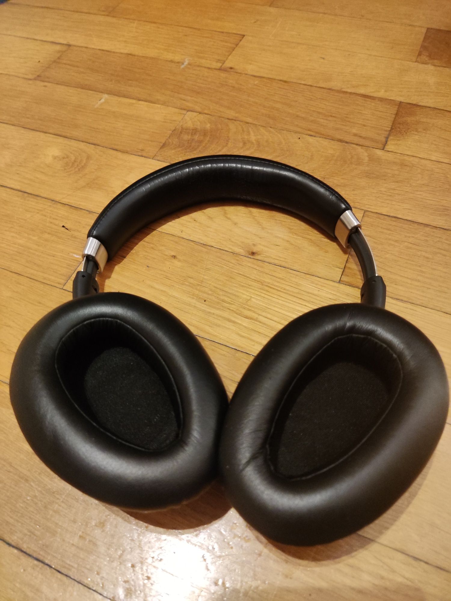 Sennheiser headphones pxc 550