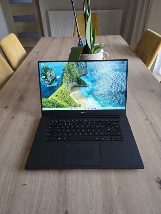 Laptop Dell Precision 5520 i7/16/512
