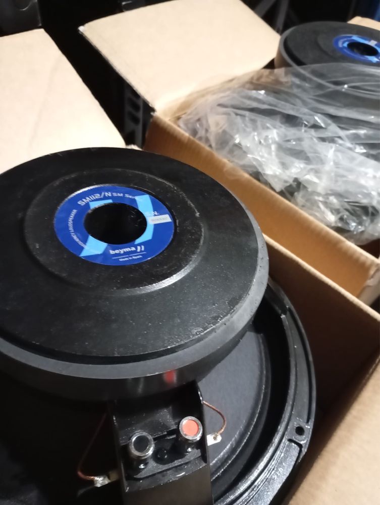 2 altifalantes Beyma SM112/N como novos