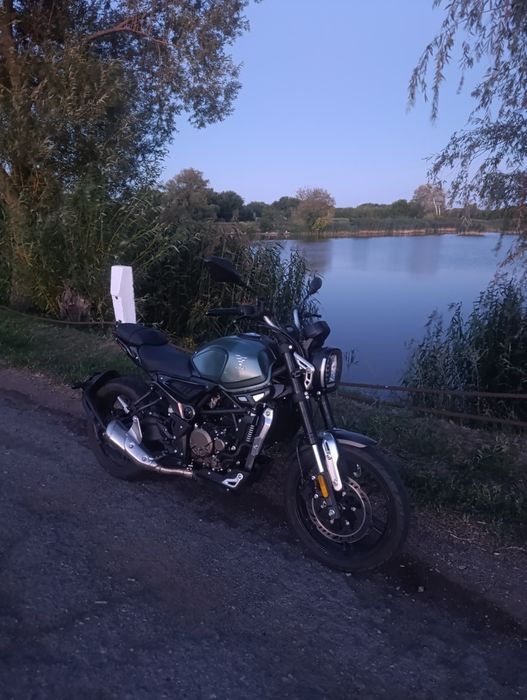 Loncin Voge 300 ac