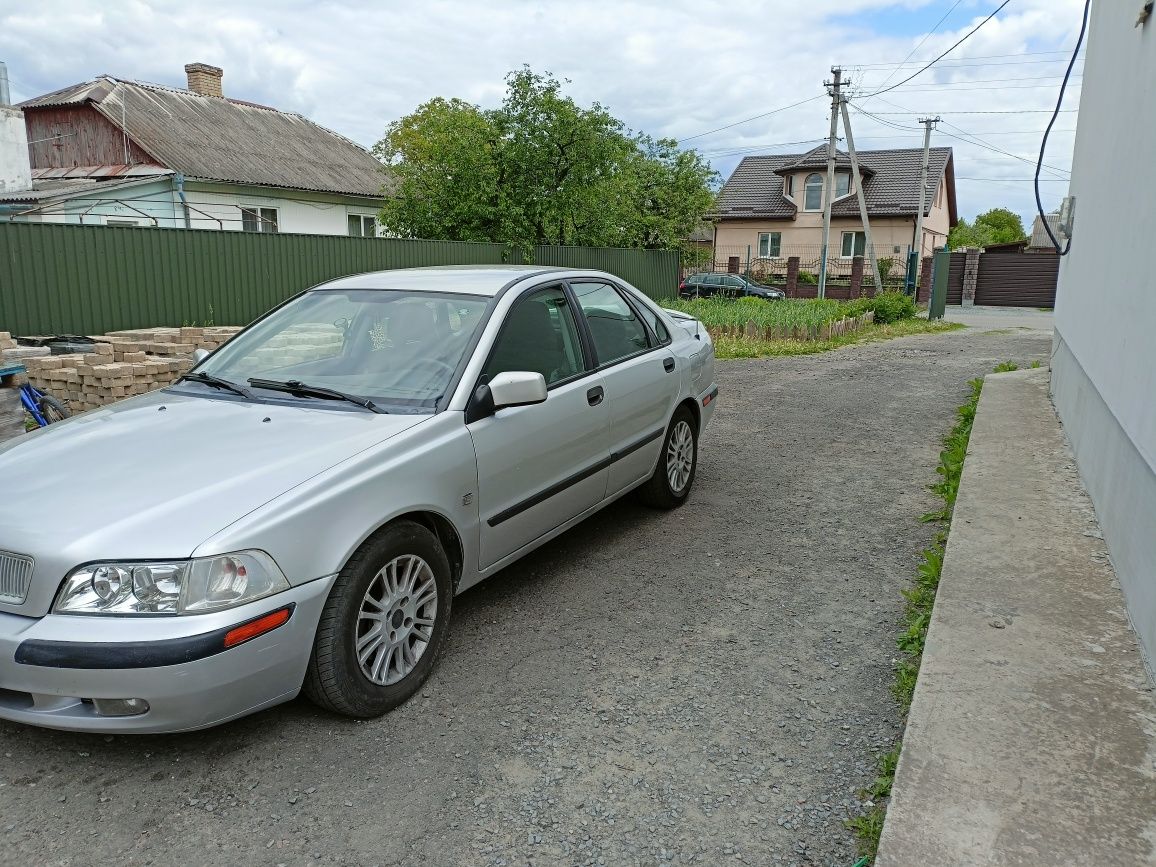 Продам volvo s40 1.9dci (75kw)