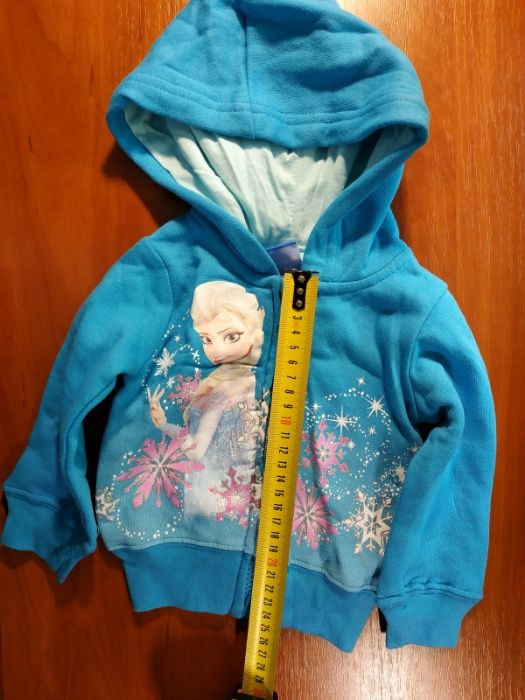 Продам Детский Костюм с Эльзой