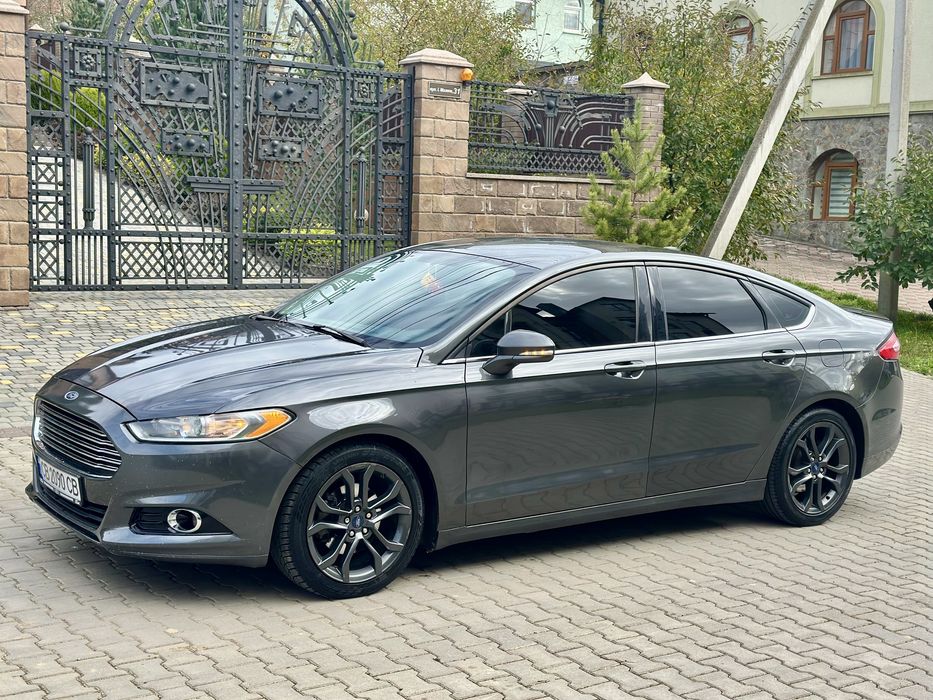 Продам FORD FUSION 2015 рік,2.5 ГБО,Автомат.