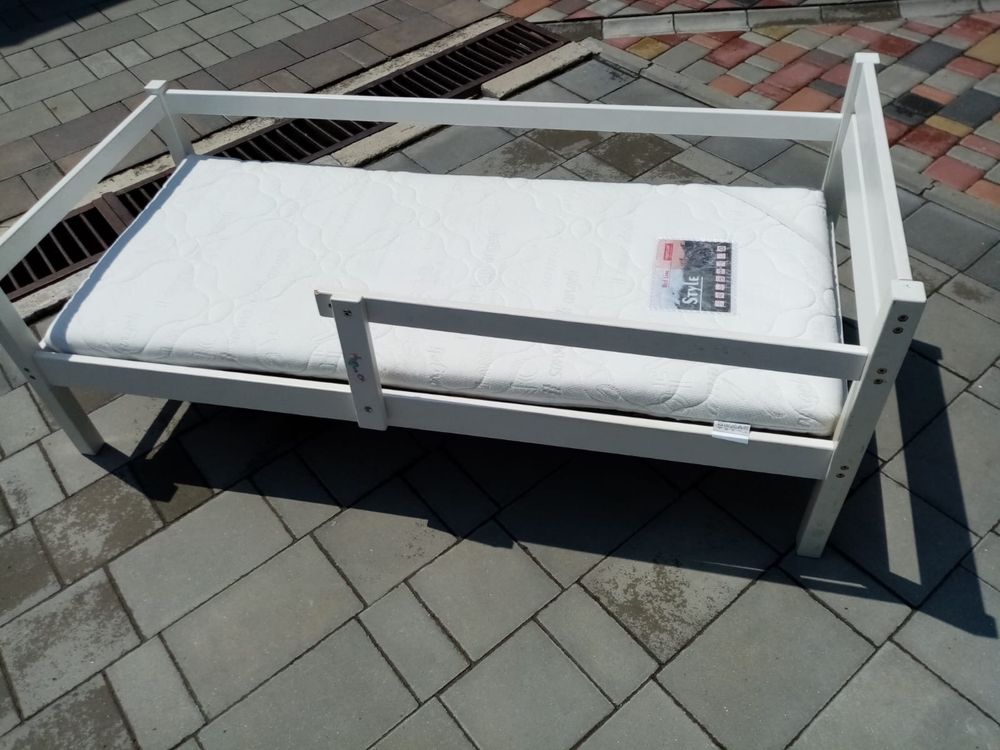 Продам дитяче ліжечко