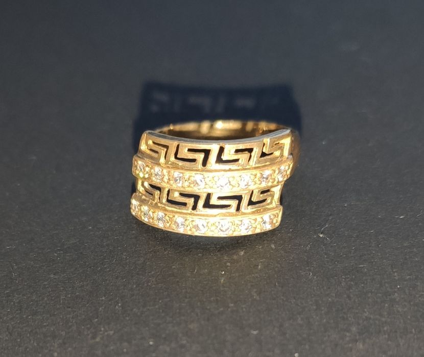 Złoty pierścionek pr. 585 3g damski zaręczynowy wzór grecki na prezent