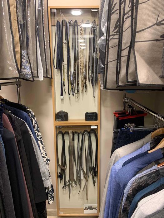 Шкаф для ремней, в идеальном состоянии