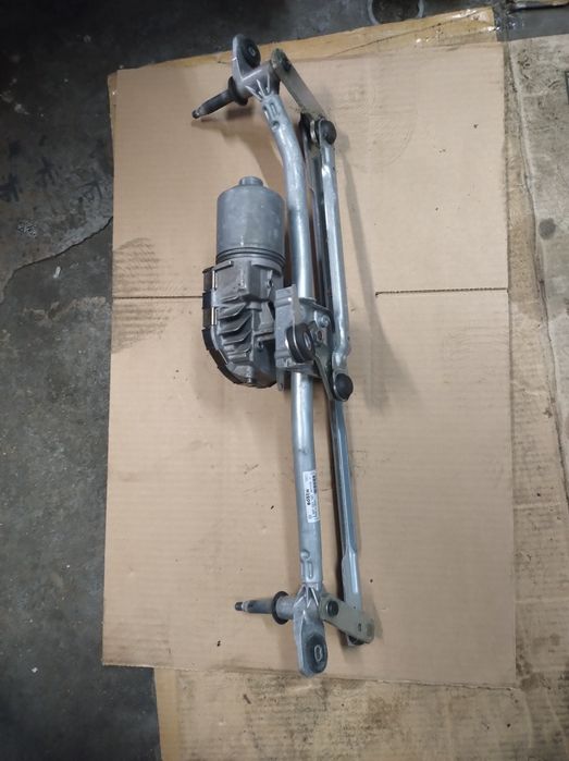 Mechanizm wycieraczek przód Audi Q5 8R
