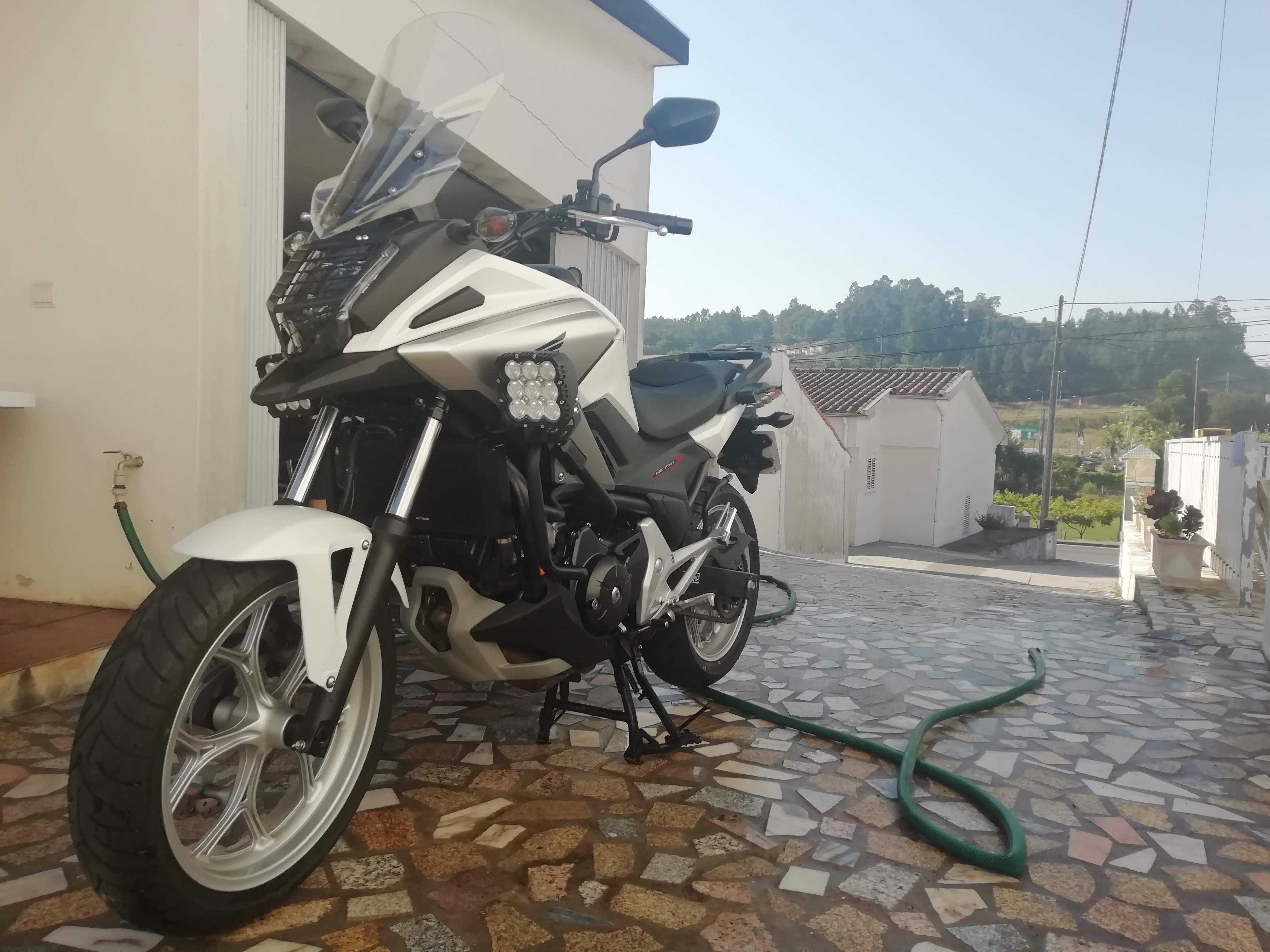 Honda NC 750X - Janeiro 2019