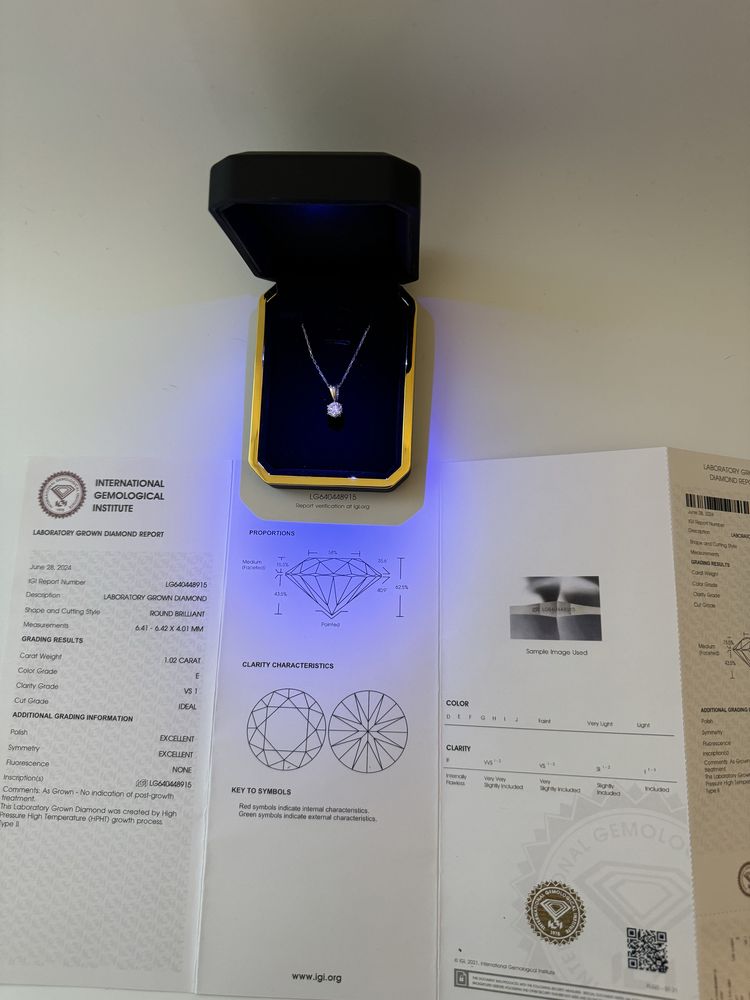 Zawieszka/wisiorek 585 z diamentem/brylantem 1ct VS1 E, certyfikat IGI