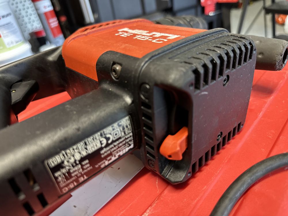 Мережевий перфоратор Hilti TE 15 в кейсі