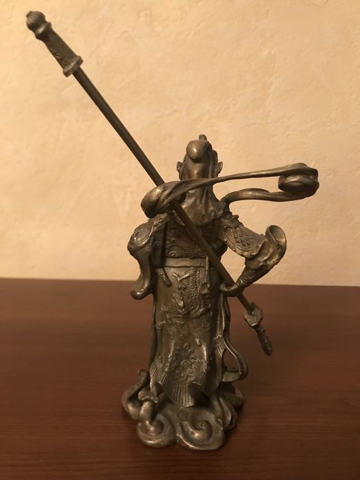 Бронзова статуетка Гуань Гун