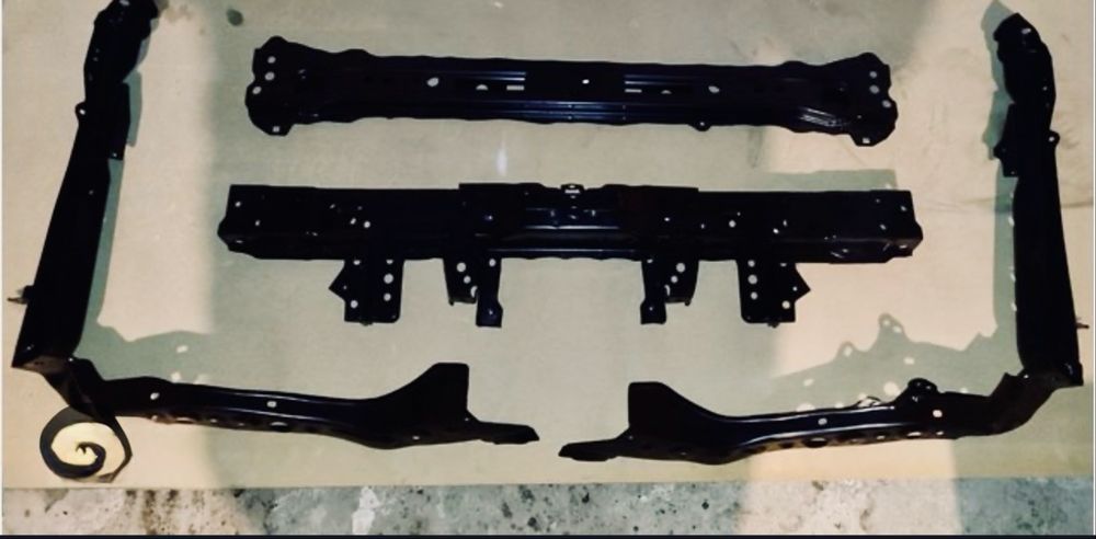 передня панель Toyota Venza 2020 2021 2022 2023 Тойота Венза телевизор