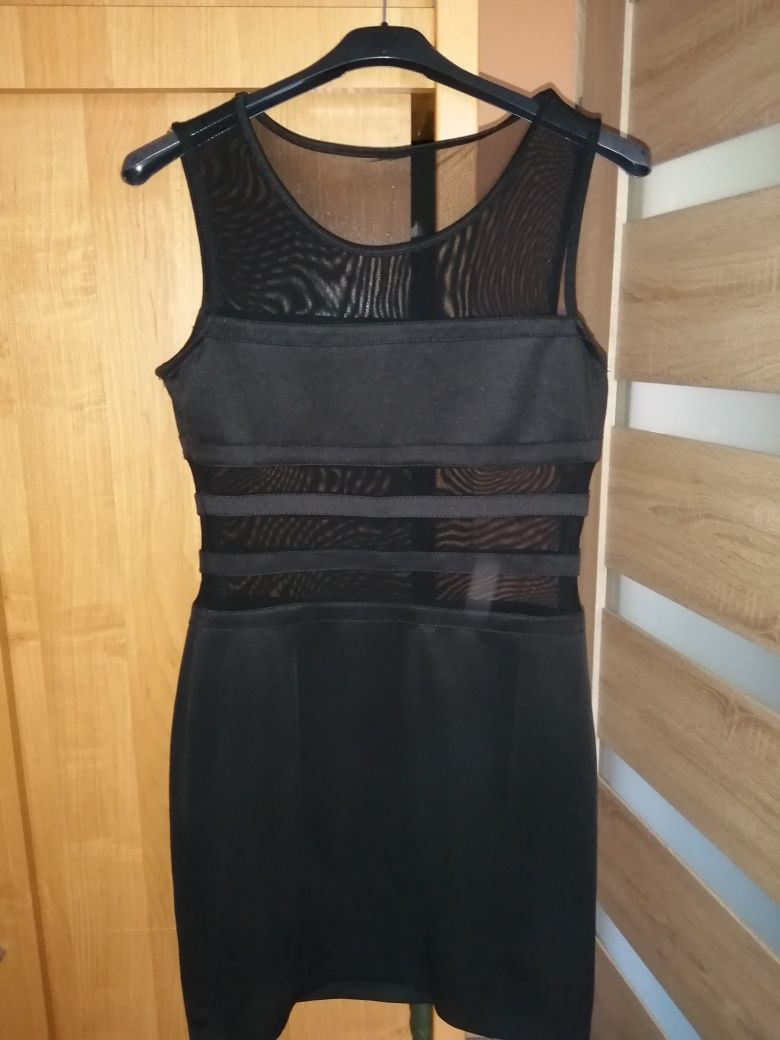 Sukienka Mała czarna S