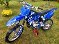 Cross Yamaha yz125 2t