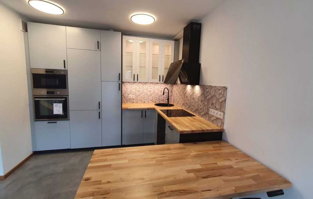 Blat do biurka drewno wiąz natur 1600x800x40 od ręki