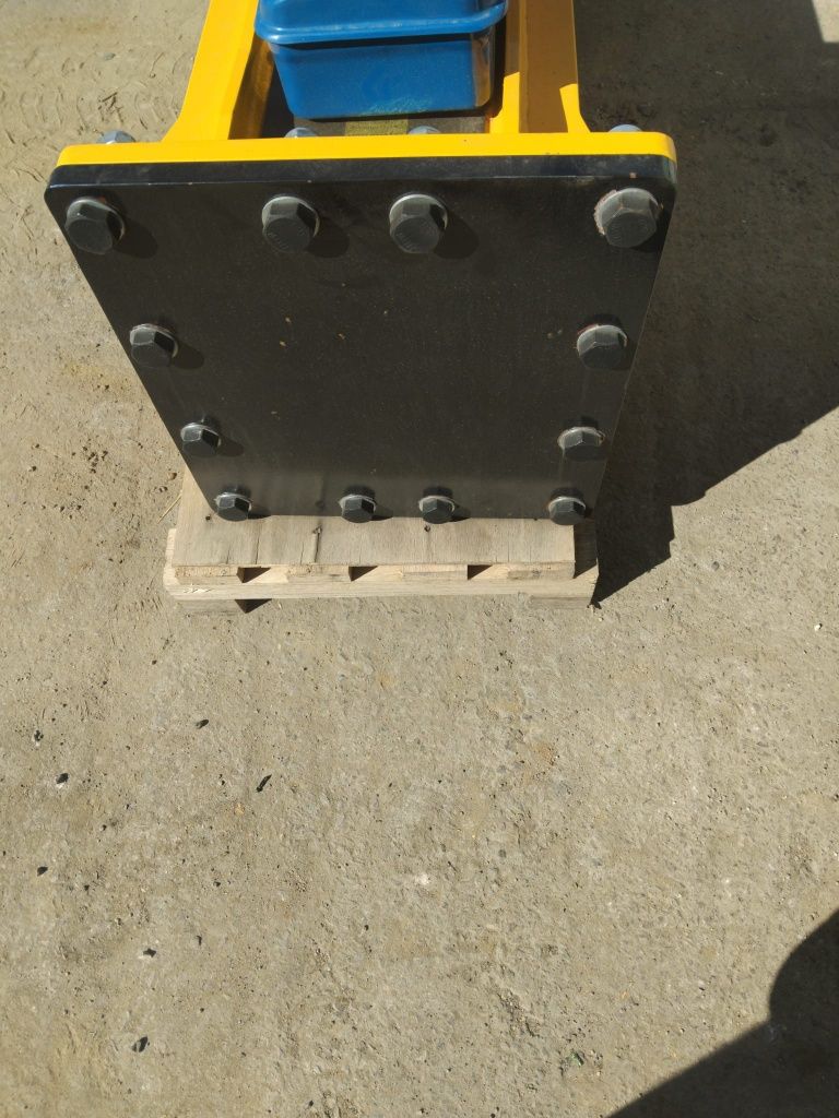 Mlot hydrauliczny toft750 do koparki 8-10t koparka 430kg