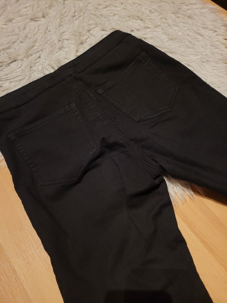 Czarne spodnie Bershka Basic 34 skinny rurki high waist