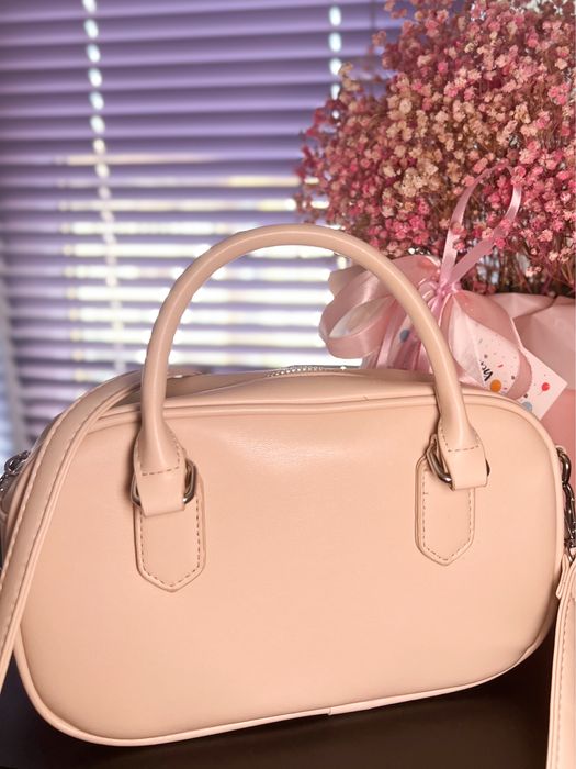 Сумочка жіноча зі знімним ремінцем