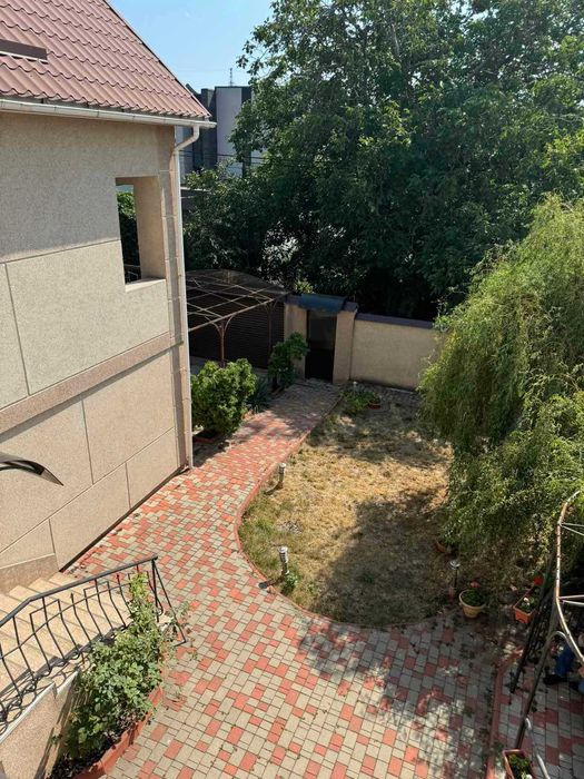 Продам 2х эт Дом на !0 ст Б. Фонтана ул Цветочная