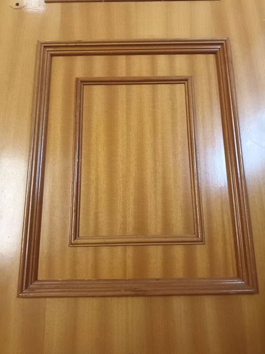 Porta em madeira com vidros