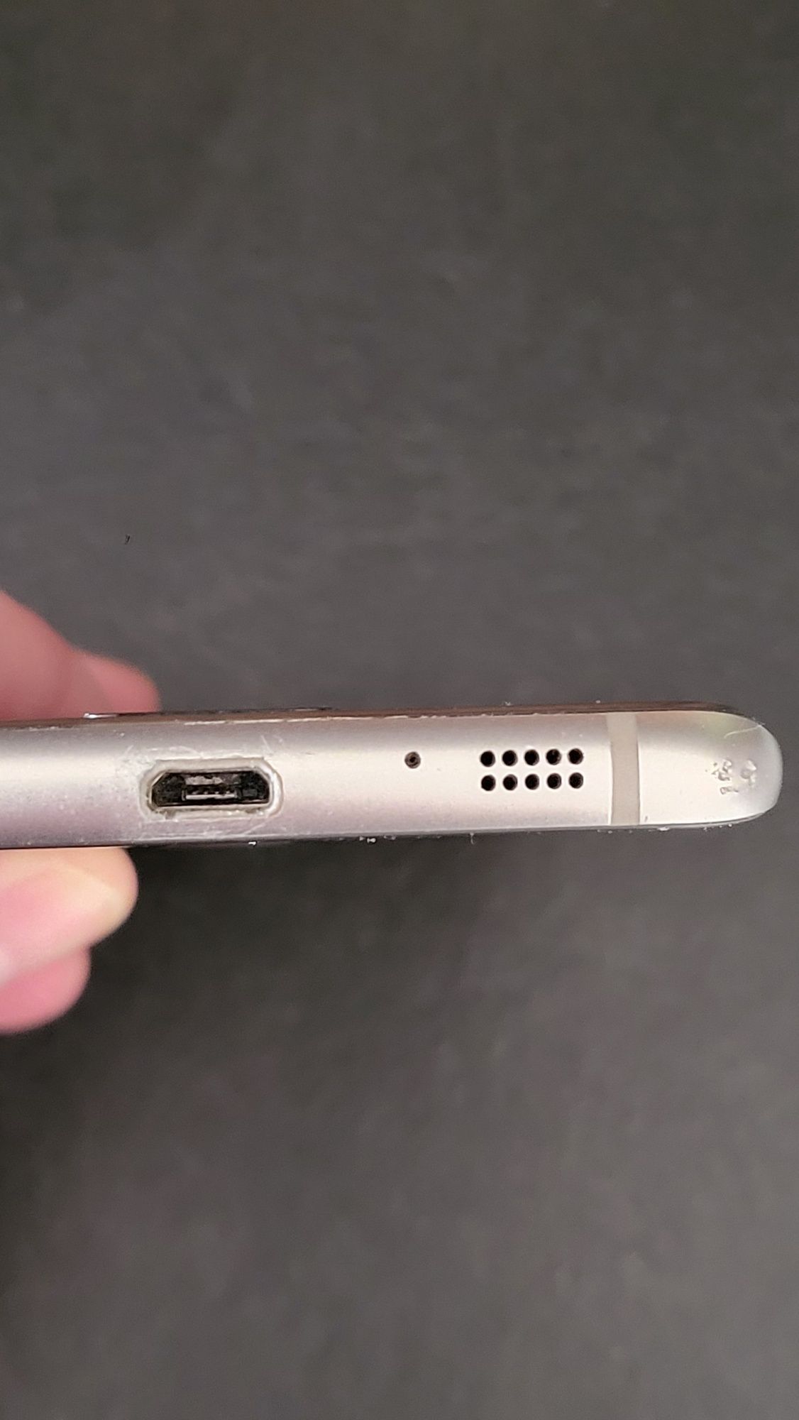 Samsung S7 Edge złoty zawiesza się wyświetlacz bez uszkodzeń