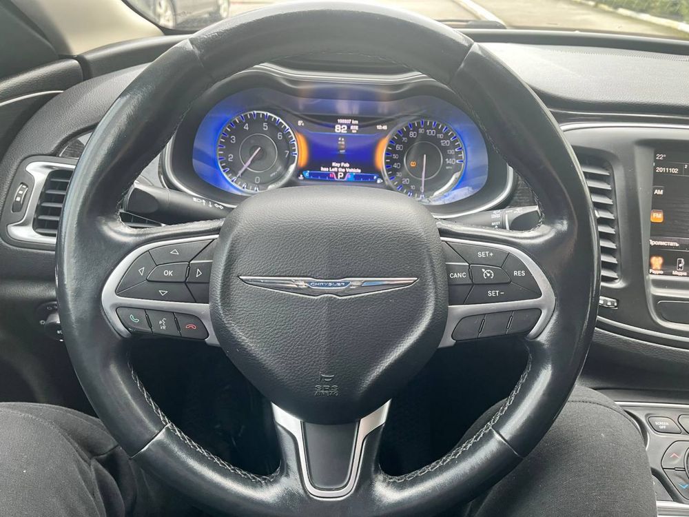 Chrysler 200c 2014