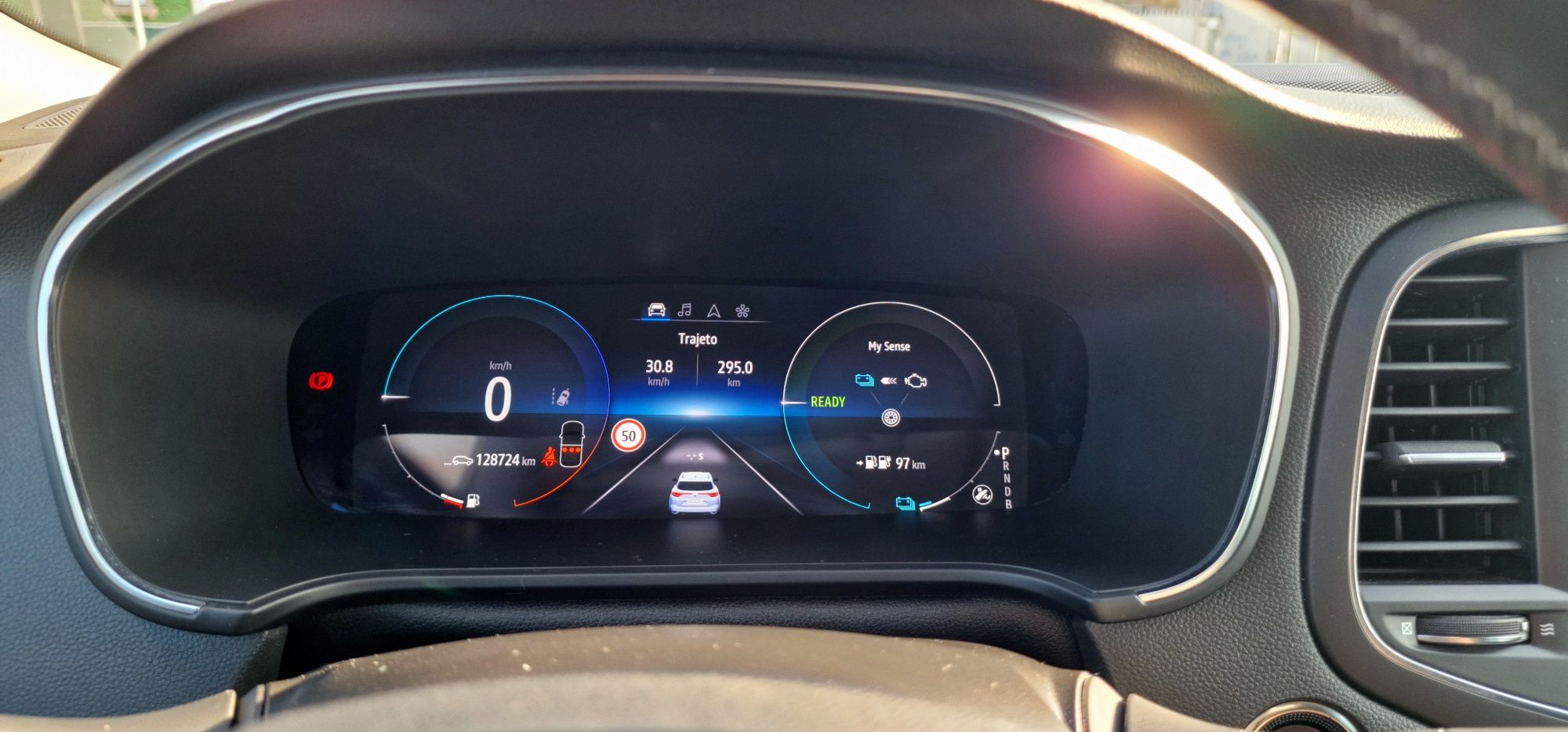 Renault Megane IV E-Tech Plugin Hybrid