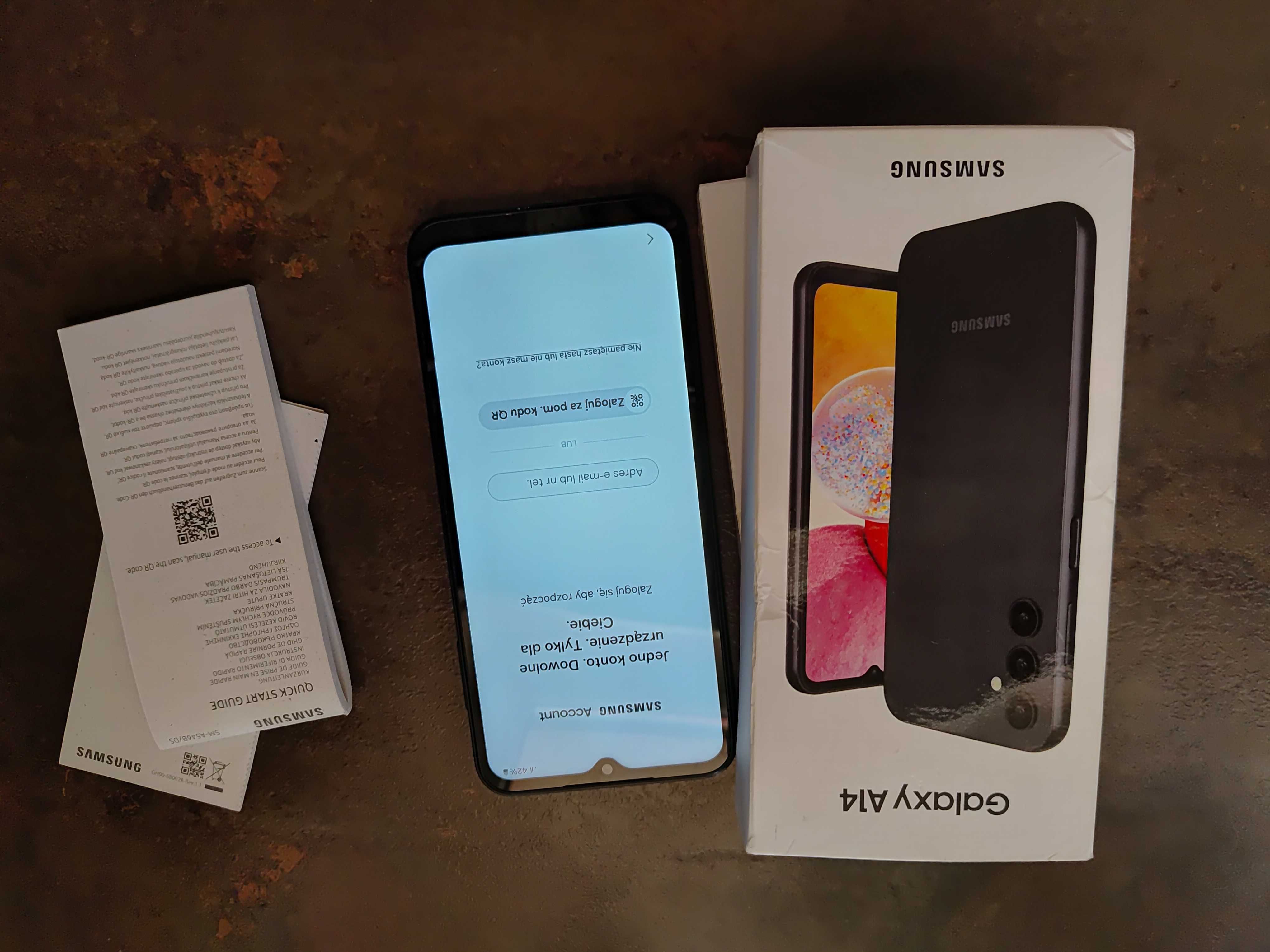 Samsung galaxy A14 plus małe gratisy