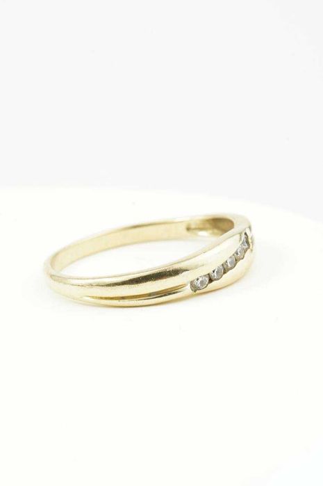 Pierścionek z brylantami 14k 2.31g