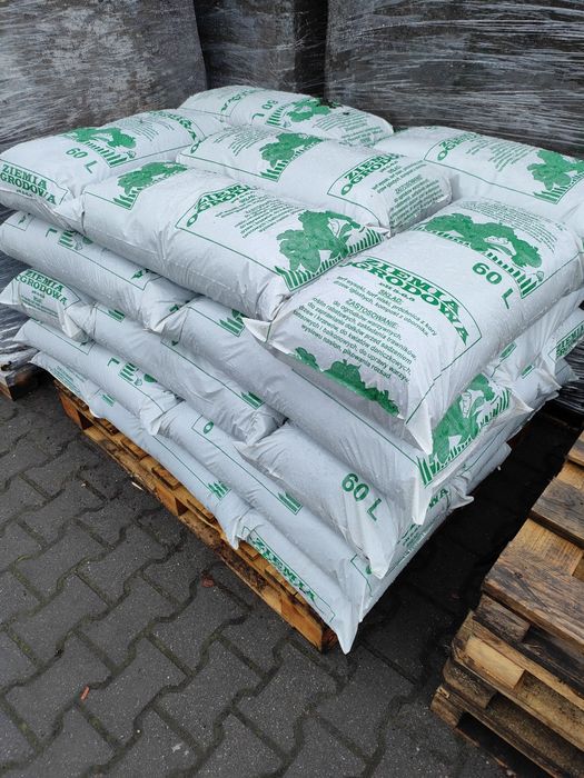 Ziemia ogrodowa 60l TRANSPORT