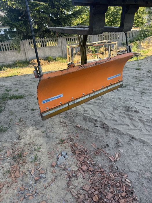 Pług do śniegu do odśnieżania Wiedenmann do kubota iseki yanmar tym