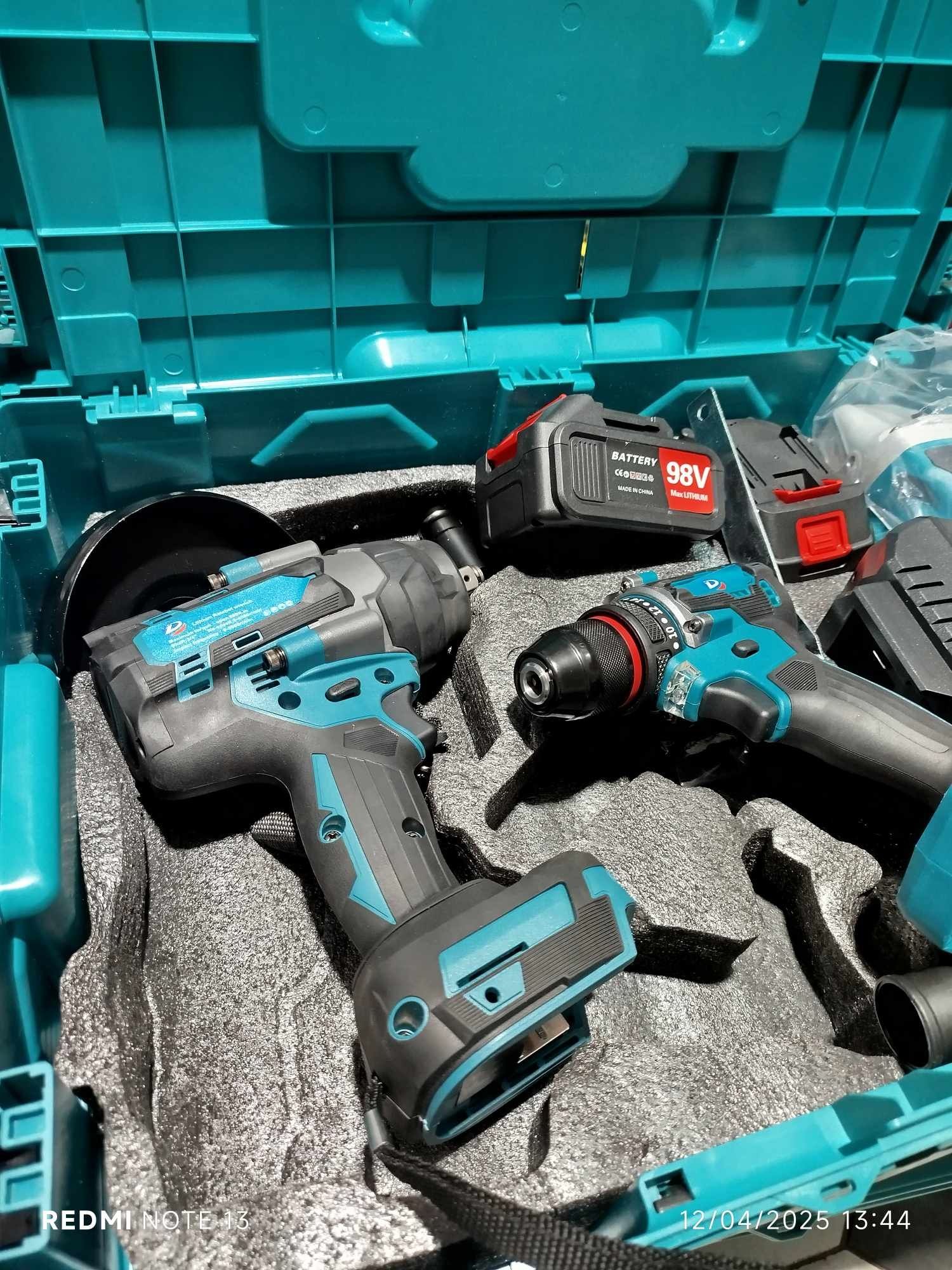 Kit 3 máquinas motor brushless c/2 baterias 98v compatíveis com makita