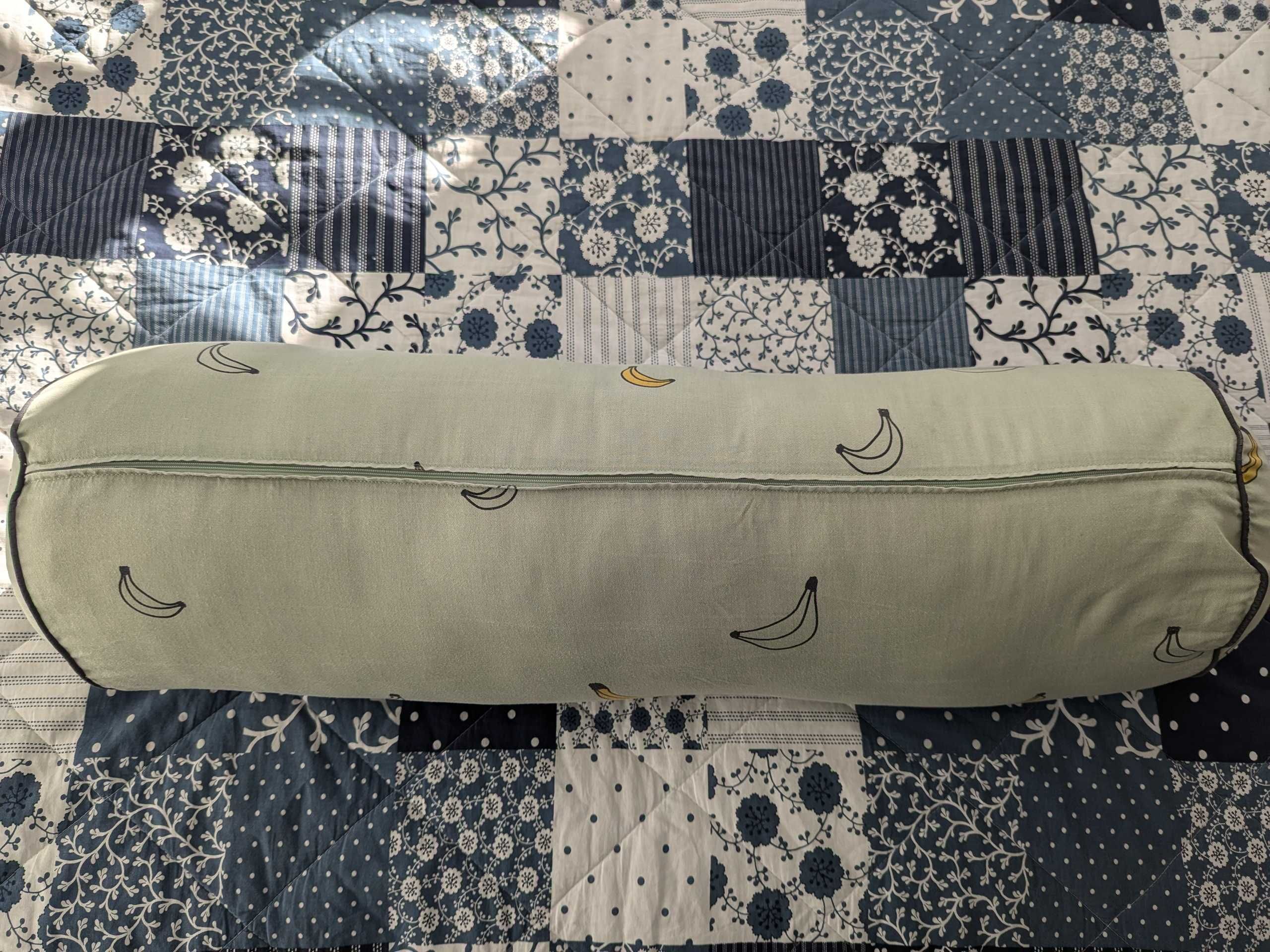Poduszka dziecięca w banany (IKEA VANKRETS)