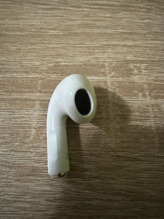 Нарушники AirPods 3rd generation